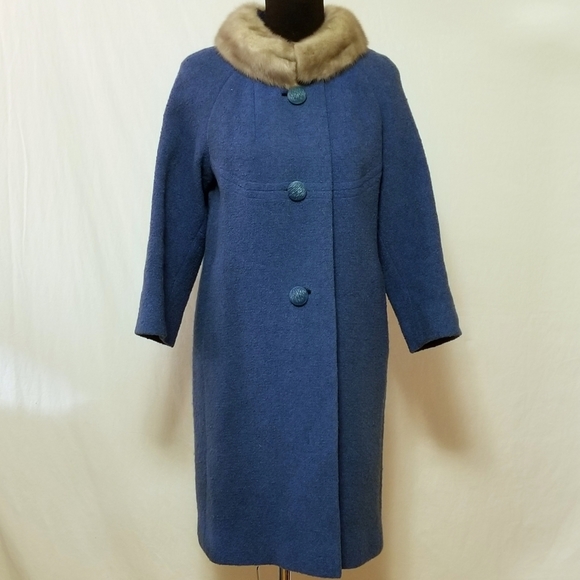 Stevens Hockanum Jackets & Blazers - Vintage Wool Coat with Silver Fur Collar Sz L